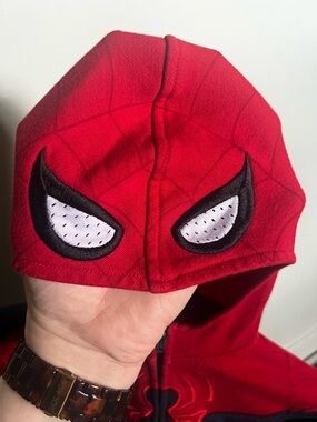 Spider-Man Kids Hoodie with Mask in Hood- Size 6